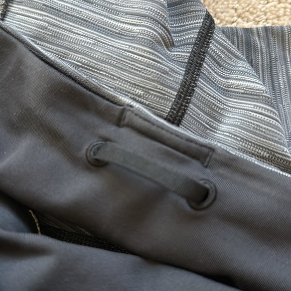 Lululemon Top Speed Crop - Picture 8 of 12